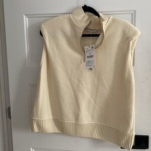 NWT Zara padded shoulders sleeveless sweatshirt